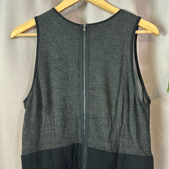 Loft grey and black dress with pockets - Picture 3 of 8
